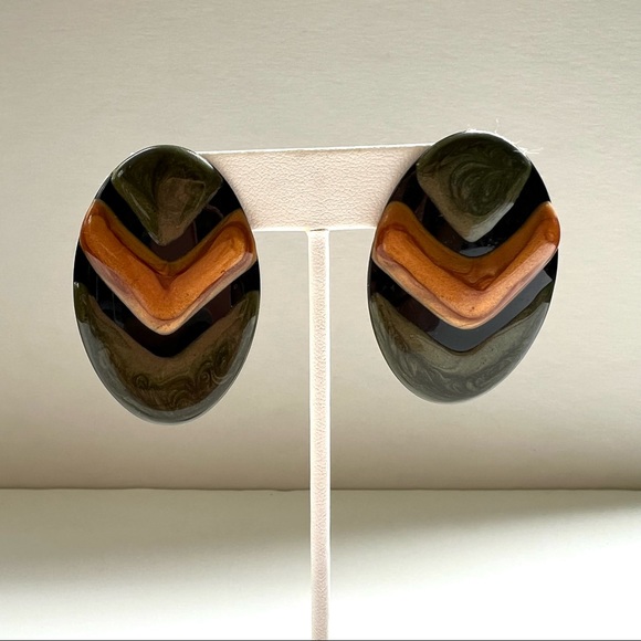 Vintage Oval Enamel Statement Earrings - Picture 4 of 4